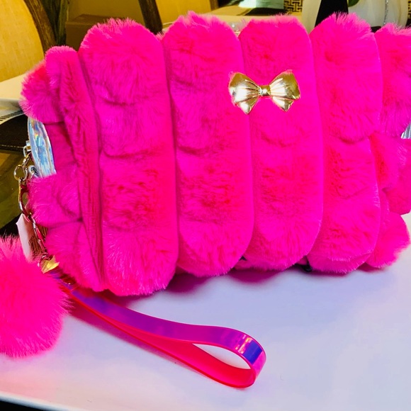 Cosmetic Bundle New - Picture 8 of 8